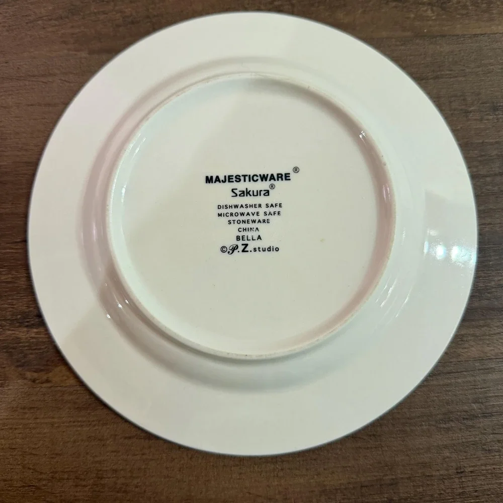 4 Sakura Bella Salad Plates Vintage Majesticware Paula Zanger, 8.25